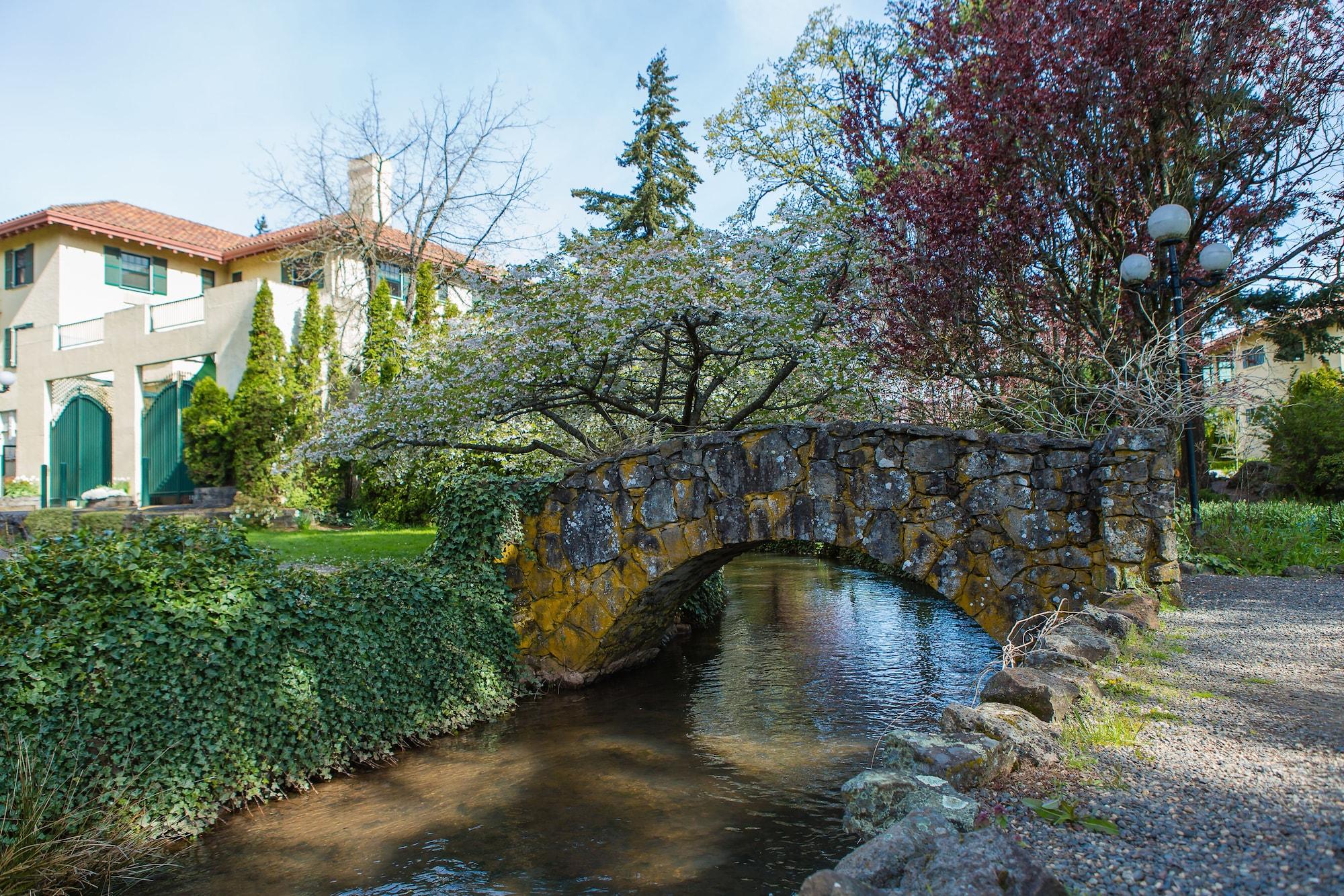 Columbia Gorge Hotel & Spa Hood River Bagian luar foto