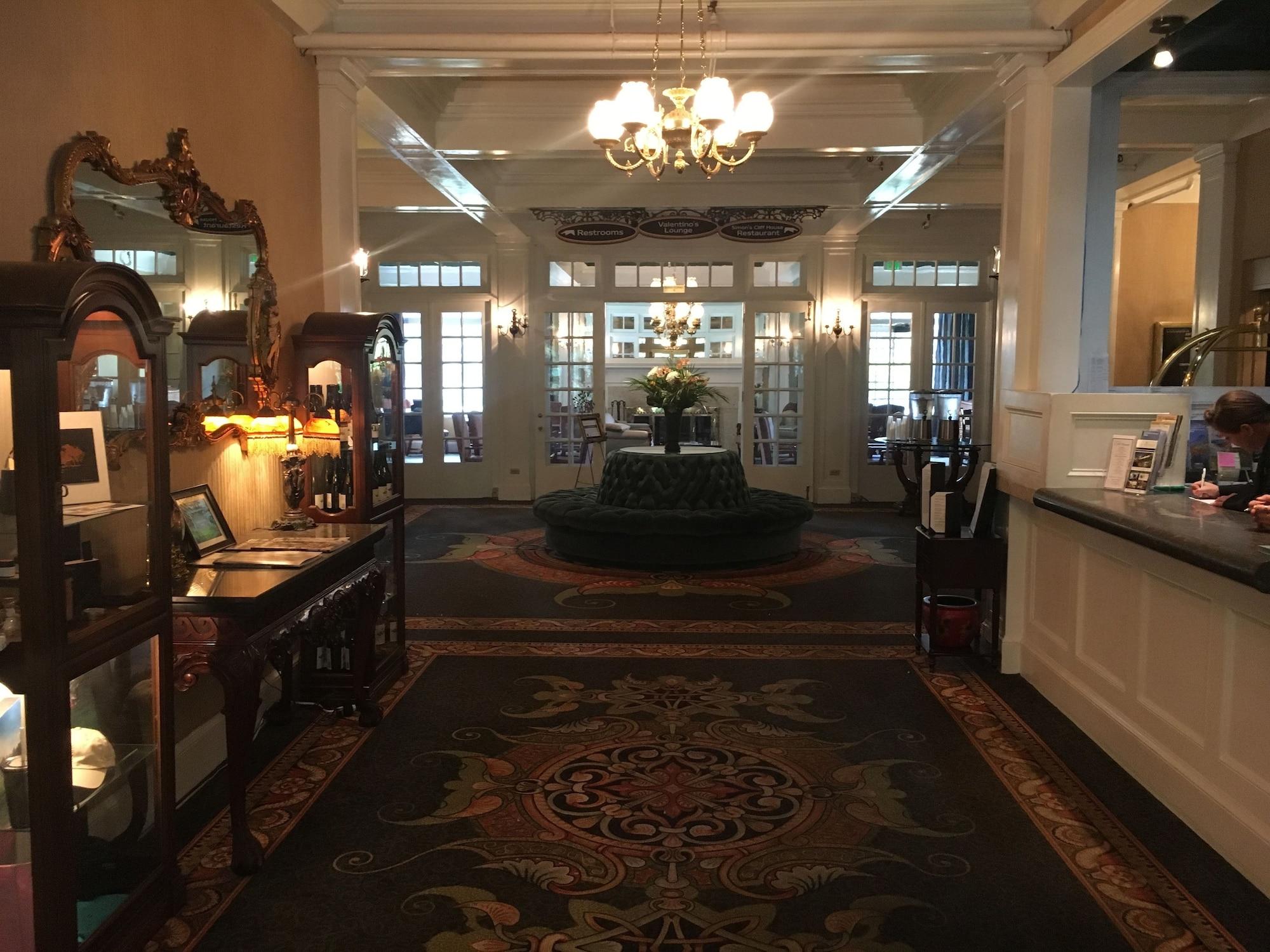 Columbia Gorge Hotel & Spa Hood River Bagian luar foto